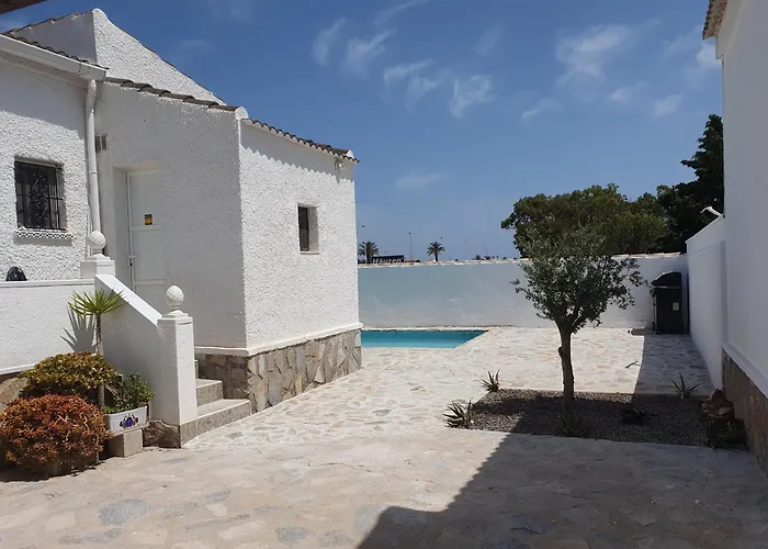 Дом отдыха Laguna Rosa